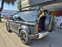 Usata Land Rover Defender SE 200 CV (147 kW) 2023 Nero SUV