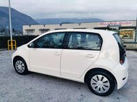 Usata VW up! Move 60 CV (44 kW) 2018 Bianco Utilitaria
