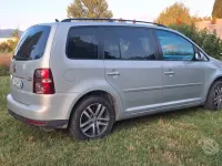 Usata VW Touran 150 CV (110 kW) 2009 Grigio Monovolume