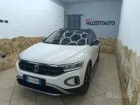 Usata VW T-Roc R-line 150 CV (110 kW) 2025 Bianco SUV