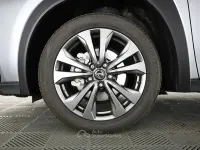 Usata Lexus UX 152 CV (111 kW) 2024 Gray SUV