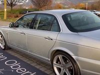 Usata Jaguar XJ 207 CV (152 kW) 2007 Argento Berlina