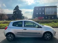 Usata Renault Clio 65 CV (47 kW) 2008 Argento Utilitaria