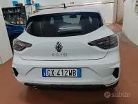 Usata Renault Clio V Techno 91 CV (66 kW) 2024 Bianco Berlina