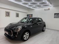 Usata Mini One D Business 95 CV (69 kW) 2019 Nero Utilitaria