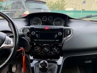 Usata Lancia Ypsilon Gold 69 CV (50 kW) 2014 Nero Utilitaria