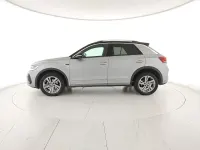 Usata VW T-Roc R-line 110 CV (80 kW) 2023 Pyrit silver metallizzato nero SUV