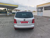 Usata VW Touran 109 CV (80 kW) 2008 Grigio Monovolume