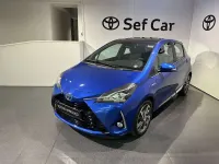 Usata Toyota Yaris Hybrid Style 101 CV (74 kW) 2017 Blu/azzurro Berlina