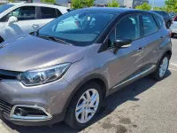 Usata Renault Captur Zen 90 CV (66 kW) 2017 Argento SUV