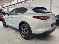 Usata Alfa Romeo Stelvio Sprint 190 CV (139 kW) 2022 Argento SUV
