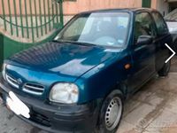 Usata Nissan Micra 2000 Blu Utilitaria