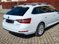 Usata Skoda Superb Executive 150 CV (110 kW) 2018 Bianco Station wagon