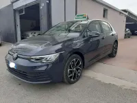 Usata VW Golf VII Sportline 116 CV (85 kW) 2020 Grigio urano Berlina