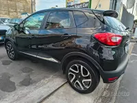 Usata Renault Captur 90 CV (66 kW) 2014 Nero SUV