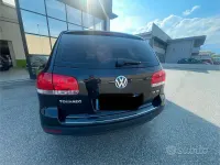 Usata VW Touareg 224 CV (164 kW) 2006 Nero SUV
