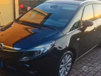 Usata Opel Zafira Tourer Cosmo 150 CV (110 kW) 2013 Nero Monovolume
