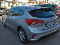 Usata Ford Focus 95 CV (69 kW) 2018 Grigio Berlina