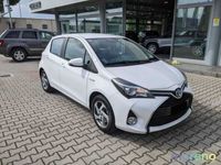 usata Toyota Yaris 1.5H ECVT Active 5p