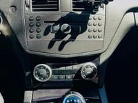 Usata Mercedes C200 Avantgarde 136 CV (100 kW) 2010 Grigio Berlina