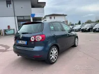 Usado VW Golf VI Highline 105 CV (77 kW) 2011 Azul Utilitario
