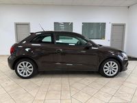 Usata Audi A1 Ambition 86 CV (63 kW) 2011 Marrone Utilitaria