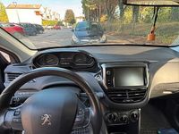 Usata Peugeot 208 Active 82 CV (60 kW) 2017 Utilitaria