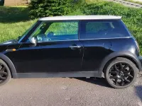 Usata Mini Cooper 116 CV (85 kW) 2004 Nero Utilitaria