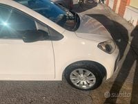 Usata VW up! 60 CV (44 kW) 2018 Bianco Utilitaria