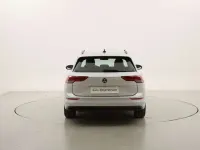 Usata VW Golf VIII Life 116 CV (85 kW) 2023 Argento Station wagon