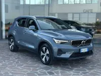 Usata Volvo XC40 129 CV (94 kW) 2023 Grigio SUV