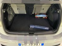 Usata VW Golf VIII R-line 131 CV (96 kW) 2023 Moonstone grey Berlina