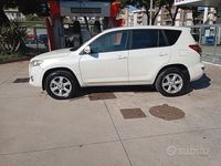 Usata Toyota RAV4 150 CV (110 kW) 2011 Bianco SUV