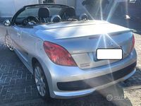 Usata Peugeot 207 CC 120 CV (88 kW) 2008 Grigio Cabrio