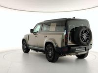 Usata Land Rover Defender S 249 CV (183 kW) 2022 Gondwana stone SUV
