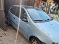 Usata Fiat Punto 60 CV (44 kW) 1999 Bluazzurro Berlina