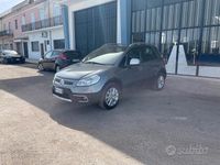 Usata Fiat Sedici 135 CV (99 kW) 2012 Grigio SUV
