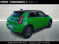 Usata Renault R5 Komfort 110 kW (150 CV) 2025 Nero Utilitaria