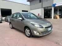 Usata Renault Scenic E-Tech Dynamique 110 CV (80 kW) 2011 Oro Monovolume