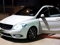 Usata Mercedes B200 Premium 156 CV (114 kW) 2014 Bianco Utilitaria