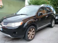 Usata Mitsubishi Outlander 140 CV (102 kW) 2007 Nero SUV