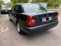 Usata Mercedes C180 Elegance 122 CV (89 kW) 1996 Berlina