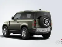 Nuova Land Rover Defender 249 CV (183 kW) 2026 Verde SUV