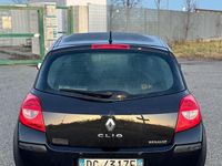 Usata Renault Clio II 75 CV (55 kW) 2008 Nero Berlina