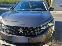 Usata Peugeot 3008 Allure 131 CV (96 kW) 2022 Grigio SUV
