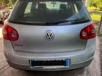 Usata VW Golf IV 105 CV (77 kW) 2004 Berlina