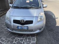 Usata Toyota Yaris Sol 90 CV (66 kW) 2007 Utilitaria