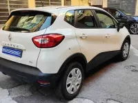 Usata Renault Captur Life 90 CV (66 kW) 2016 Beige pastello SUV