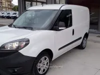 Usata Fiat Doblò Lounge 95 CV (69 kW) 2021 Bianco Monovolume