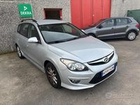 Usata Hyundai i30 Comfort 90 CV (66 kW) 2011 Grigio Station wagon